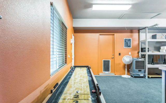 Beautiful Sunsets at 3BR Villa in Reno