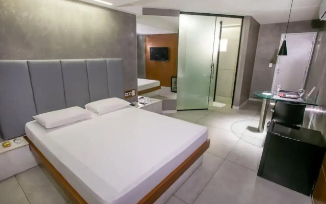 Raru's Via Costeira - Adults Only