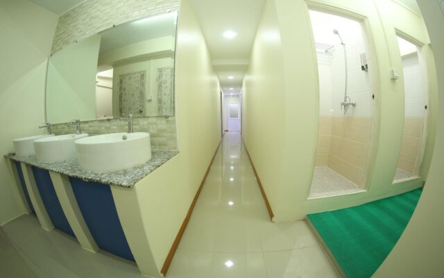 November Hostel