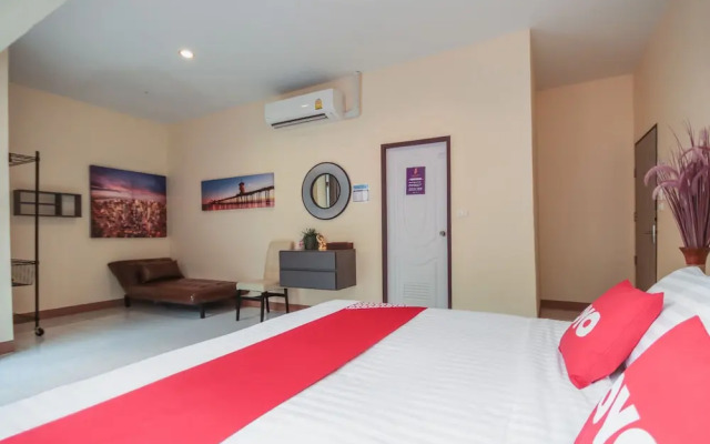 OYO 1134 Baan Zarn Guesthouse