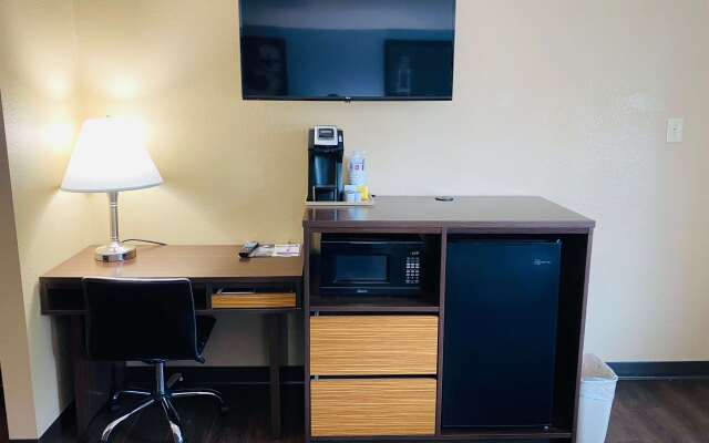 Super 8 by Wyndham Danville