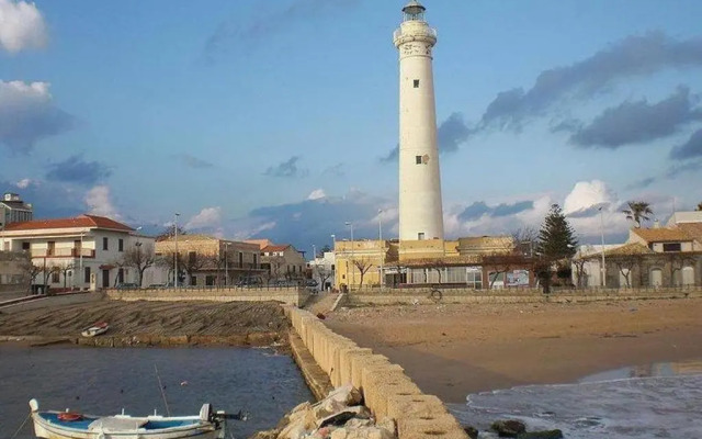 sul MARE e sotto le STELLE di ROCCAZZELLE-MANFRIA