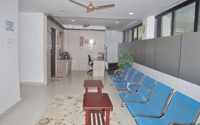 Kalaimagal Residency