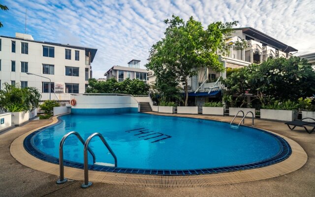 Patong Tower by Lofty