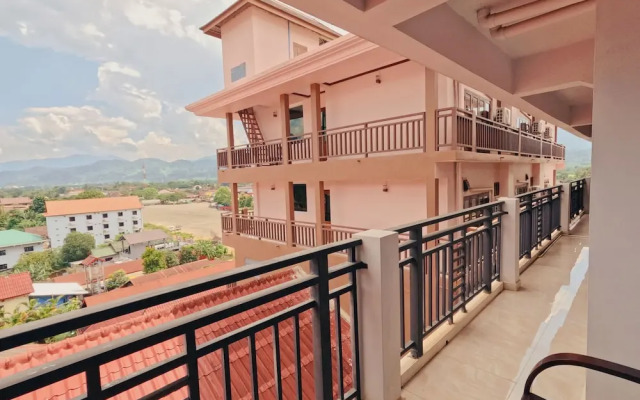 Consiana Vang Vieng Hotel