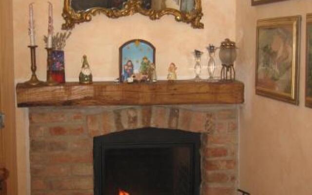 Dalla Magna Livia L&L