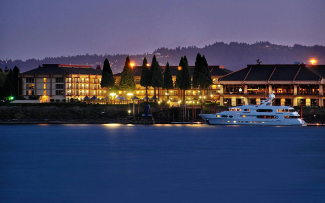 Holiday Inn Portland - Columbia Riverfront by IHG