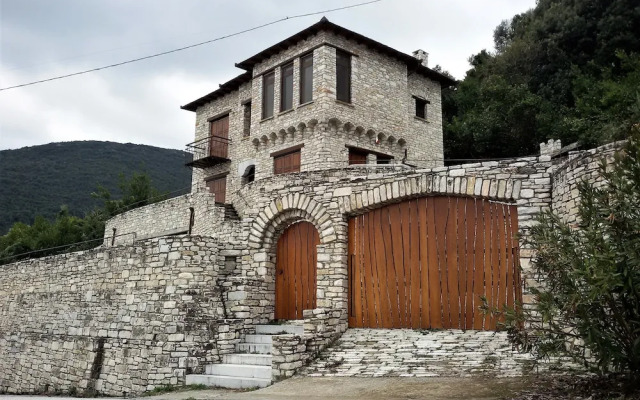 Dionysos Luxury Villa