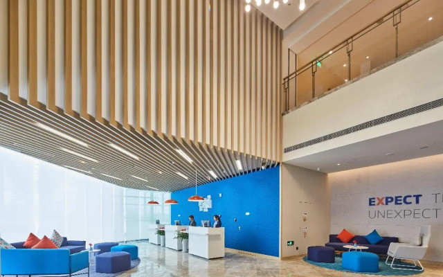 Holiday Inn Express Hangzhou Jiuzhou by IHG