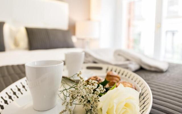 Atocha Corner - Barrio de las Letras