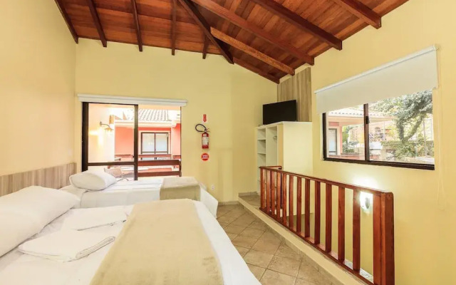 Letto Hotel Jurere Guest House