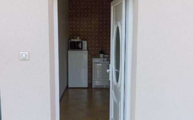 Makotel Apartmanház