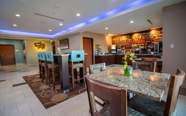 SureStay Plus Hotel by Best Western Owasso Tulsa North