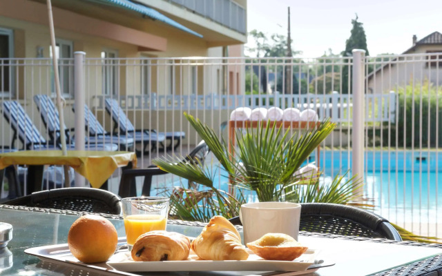 ibis Tarbes Odos
