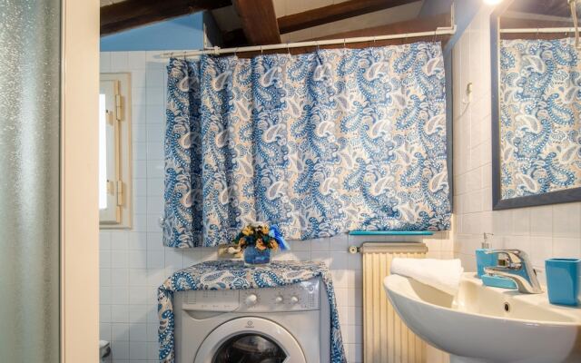 Santa Trinita Suite A