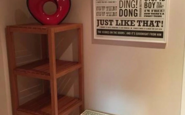 Bright & Stylish West End Apartment, Sleeps 2-4