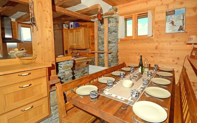 Chalet of Character Just 150 Meters From the ski Lifts