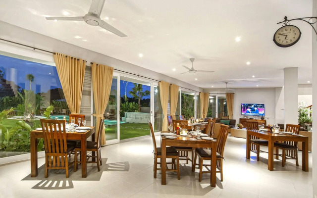 Villa Yenian by Villa Finder