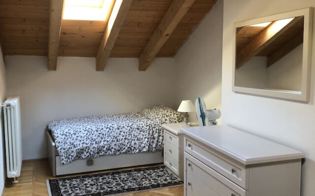 Villa Giudici Luxury app on the Lake