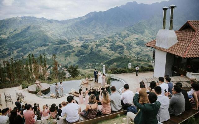 Ville De Mont Mountain Resort