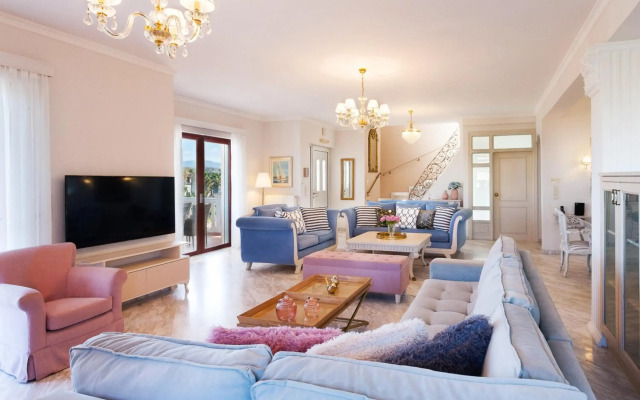 Villa Vanelia Mare