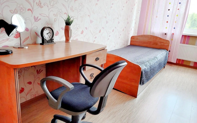 Апартаменты на проспекте Непокорённых