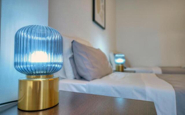 Bright and spacious 3 bedroom apartment with breathtaking views - GOSLM3