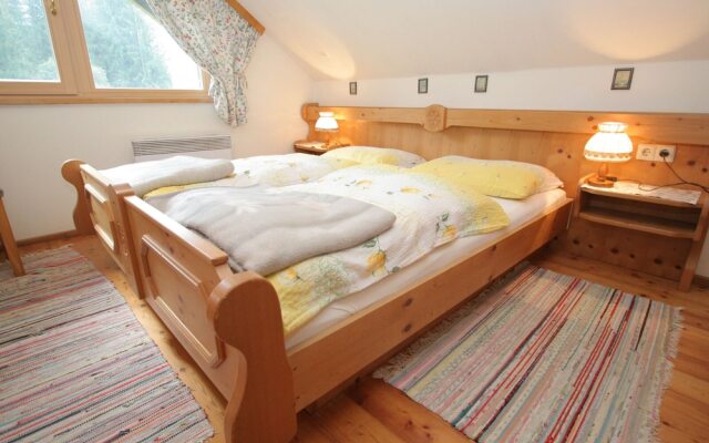 Apartment in Tropolach With Sauna