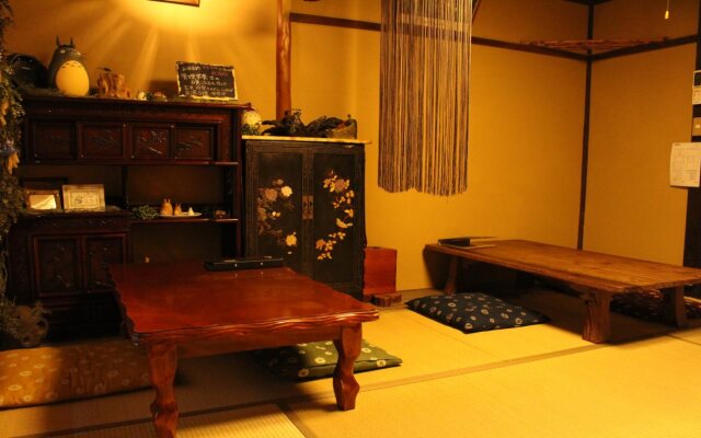 Grateful - Hostel