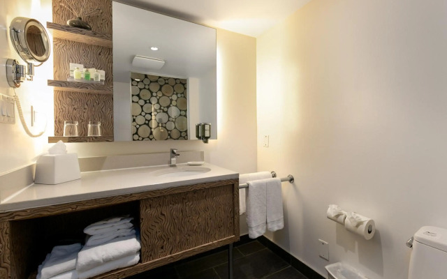 Adara Hotel