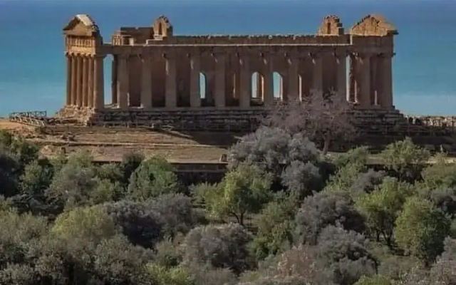 La scala di Athena