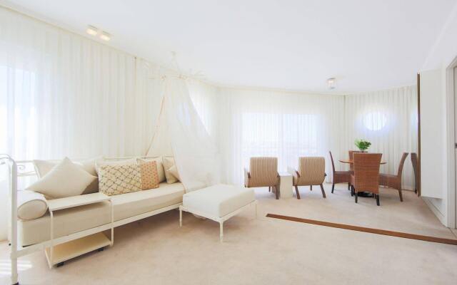 Sisus Marina Hotel