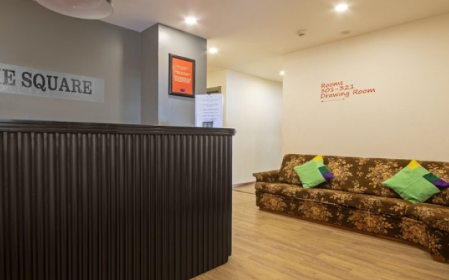 Townhouse 858 Hotel N Y