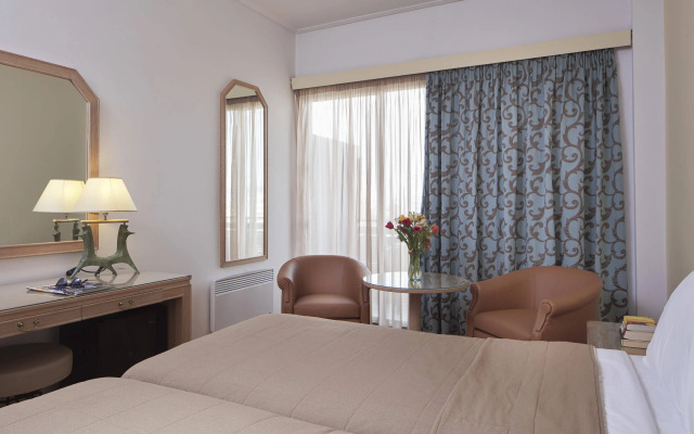 Candia Hotel