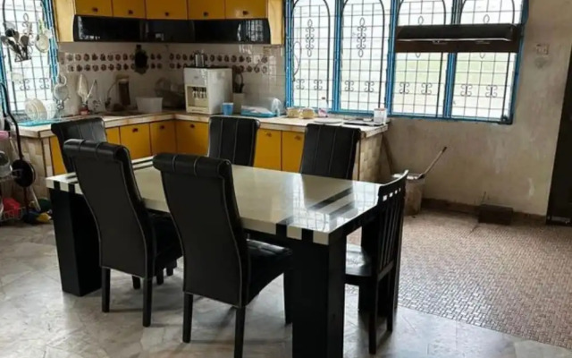 OYO Home 90725 Harmony Silk