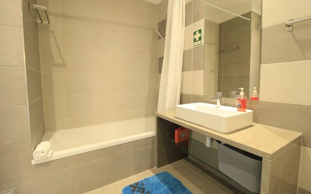 Albufeira Prestige With Pool by Homing