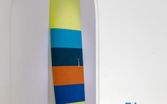 Sanya Easy accommodation design surf home stay