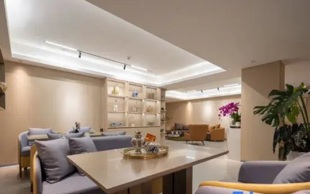 Manning Nanyang Hotel