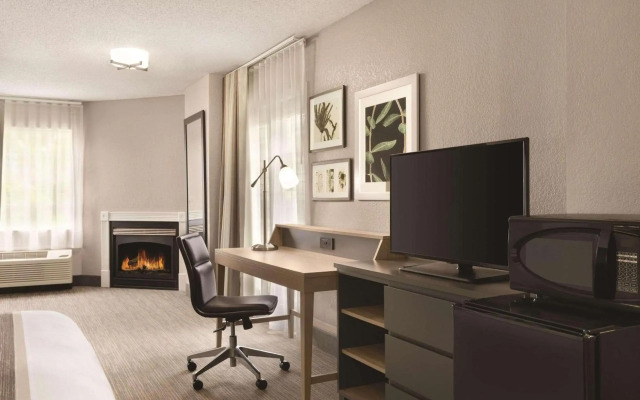 Country Inn & Suites by Radisson, Pigeon Forge South, TN