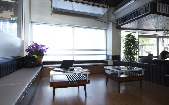 The Krungkasem Srikrung Hotel