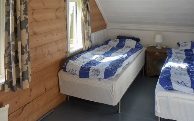 8 Person Holiday Home in Uggdal