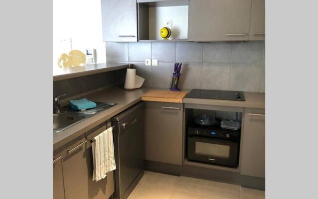 Le 13OR - centre avec parking et extérieur