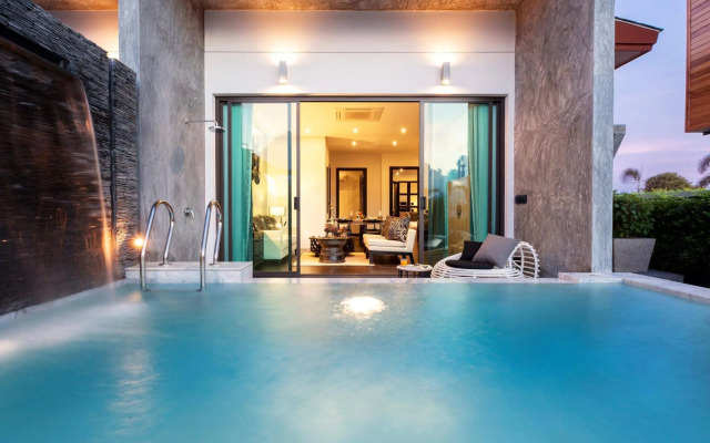 The 8 Pool Villa