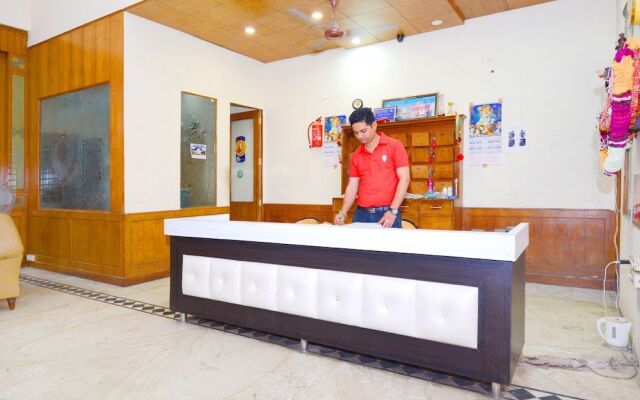 Oyo 35761 Hotel Le Kingston
