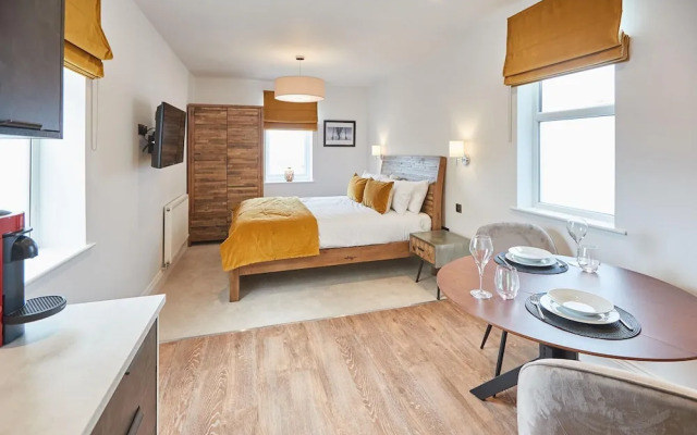 Host Stay Studio Pod 3