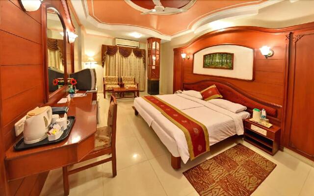 Hotel Gnanam