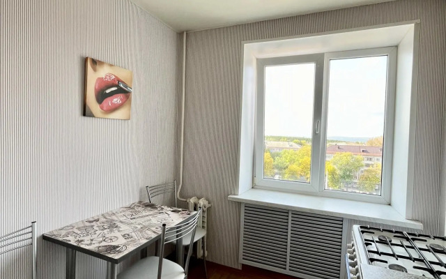 Апартаменты на проспекте Октября 158