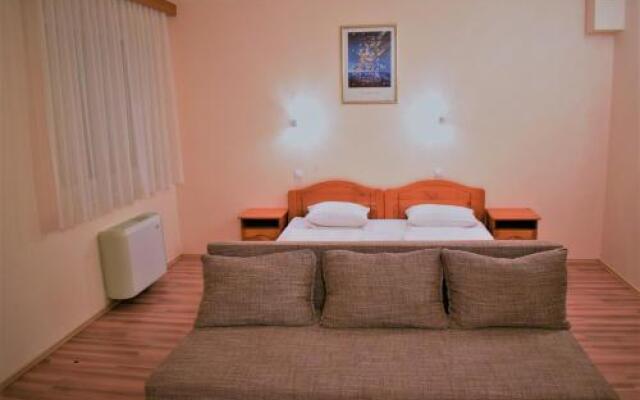 Kis-Gast Panoráma Apartman