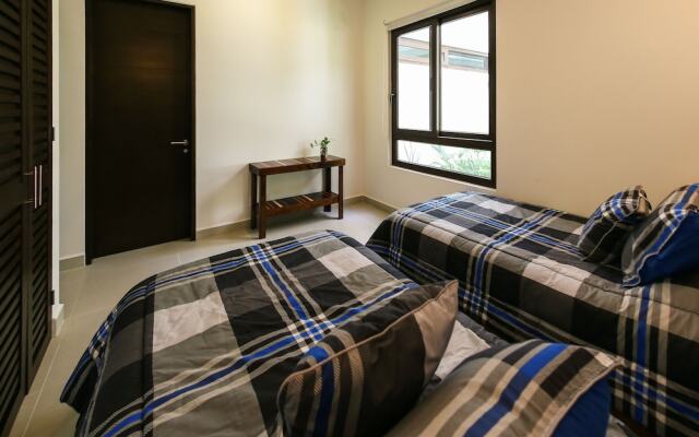 HIRA G2 Couples Retreat by Gate48