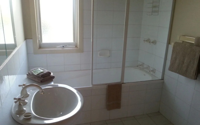 Golf View Apartment 7